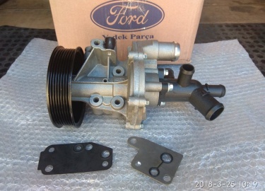 Отзыв владельца Ford Transit (6G) — своими руками. Всем Привет! И так собственно потекла помпа. Постоянно доливал антифриз. Под авто лужи начали по...