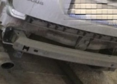 Подробно о том, как снять задний бампер. Показан точный алгоритм и места крепления бампера к кузову. Видео о замене. Фото и точки крепления.