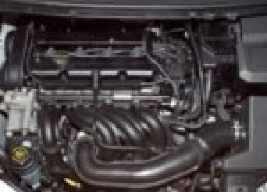 Форд Фокус 2 двигатель 1.6 литра имеет две модификации мощностью 100 л.с. и 115 лошадей. Конструктивно это тот же двигатель, просто более мощный мотор