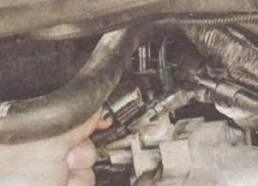 Стартер форд транзит: где находится, как снять, замена Стартер Ford Transit Стартер автомобиля обеспечивает пуск в системе зажигания, передавая кру...