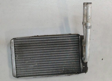 Подробная статья&nbsp;о том, как произвести&nbsp;замену радиатора печки Ford Transit. Причины неисправностей отопителя салона. Какие могут быть спо...